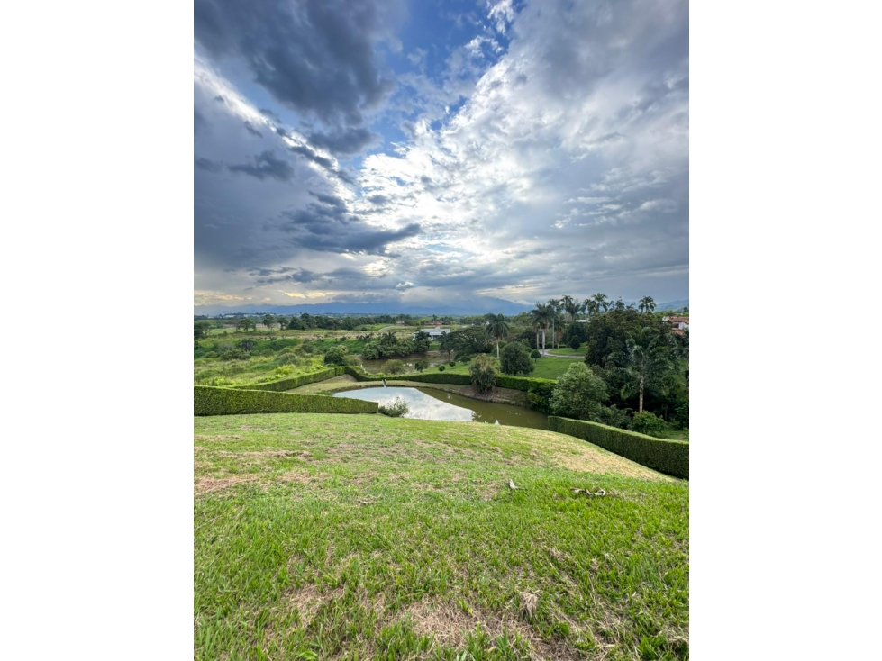 VENTA HERMOSO LOTE CON VISTA A LAGO EN CERRITOS PEREIRA — foto 4