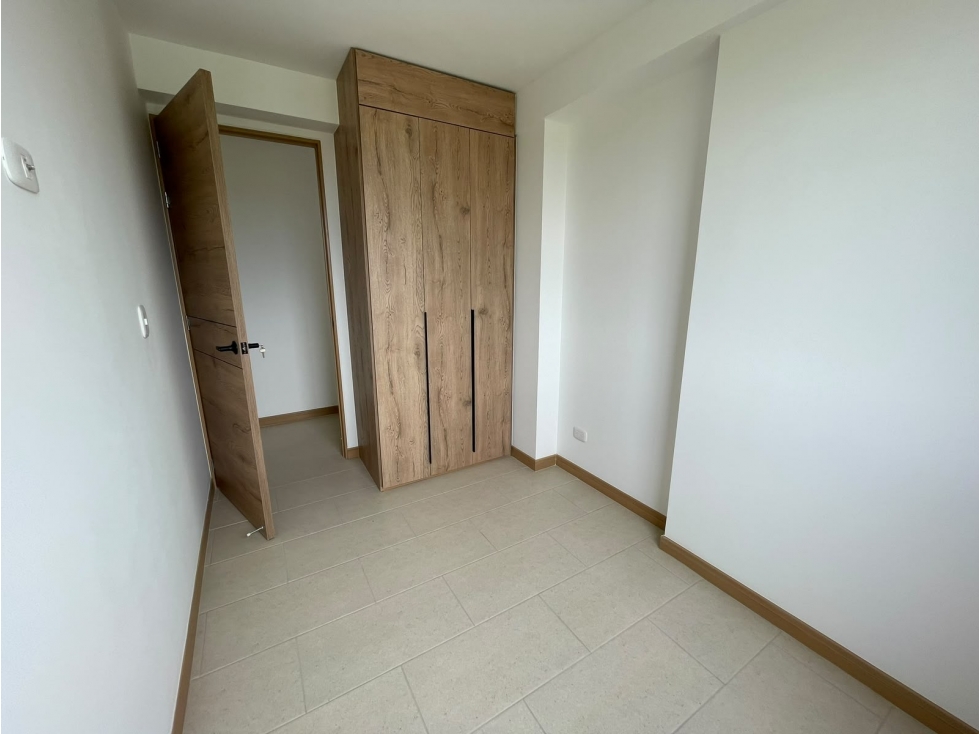 RENTA HERMOSO APARTAMENTO SECTOR EXCLUSIVO CERRITOS PEREIRA — foto 4