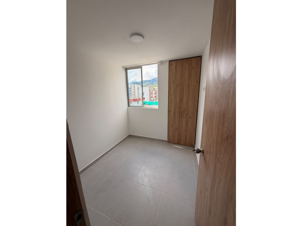 RENTO APARTAMENTO NUEVO PARA ESTRENAR CONJUNTO MAPLE DOSQUEBRADAS — foto 4