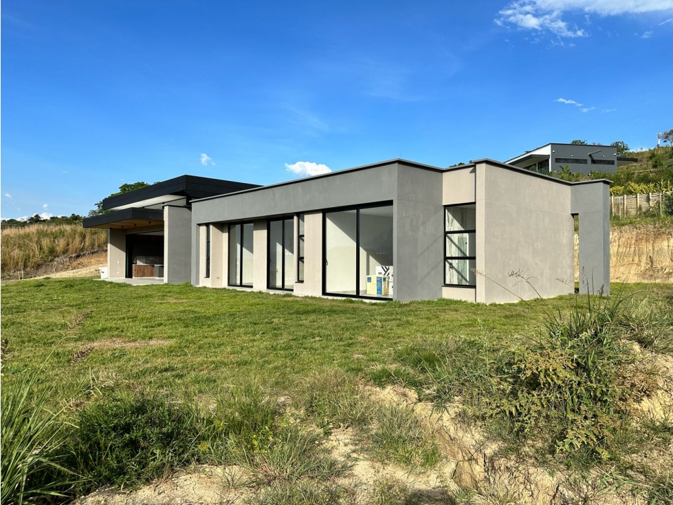 VENTA CASA CAMPESTRE PARA ESTRENAR PEREIRA VÍA CERRITOS - CARTAGO