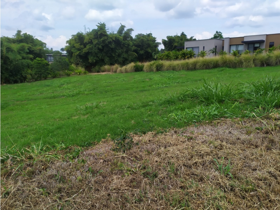 VENTA LOTE ESQUINERO EN CONDOMINIO CERRITOS PEREIRA — foto 5