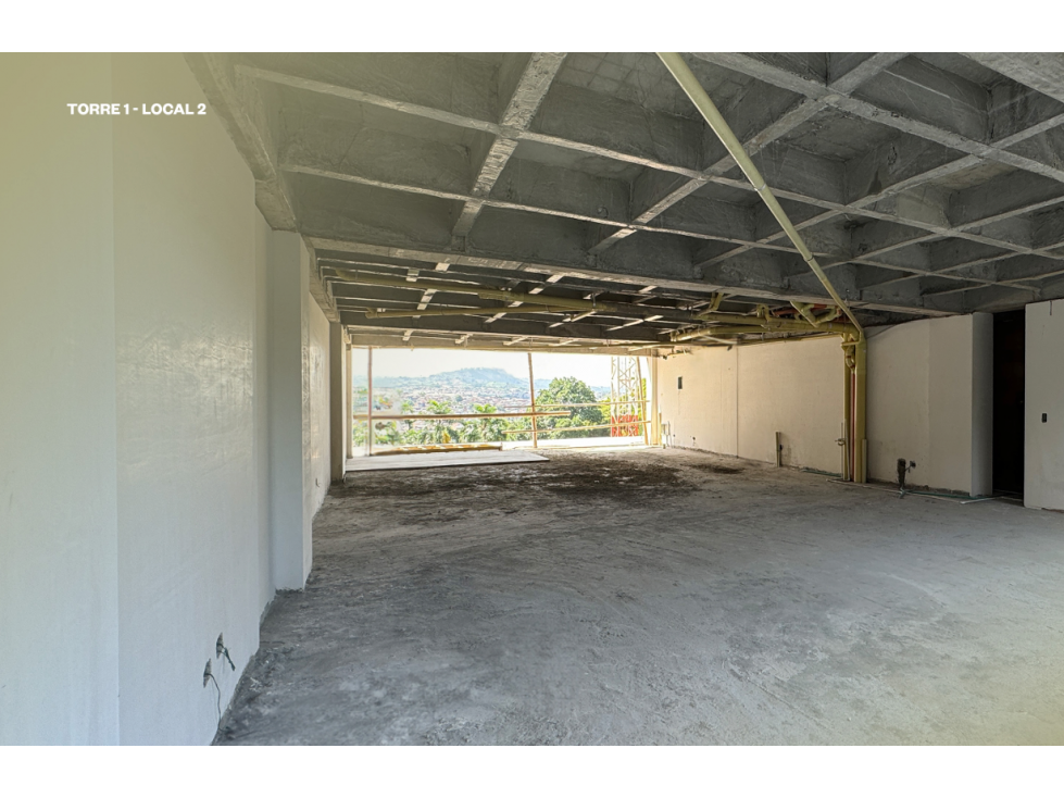 RENTA LOCAL COMERCIAL EN LA AVENIDA 30 DE AGOSTO PEREIRA