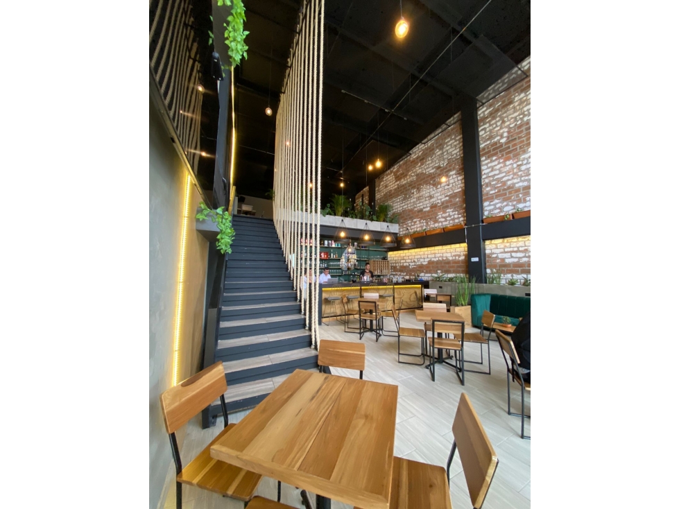 VENTA LOCAL ACREDITADO PARA RESTAURANTE EN CERRITOS PEREIRA