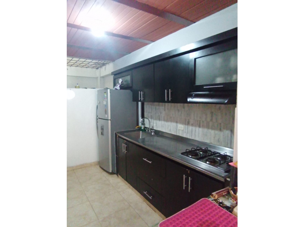 VENTA MAGNIFICA CASA REMODELADA EN LA BADEA, PEREIRA — foto 4