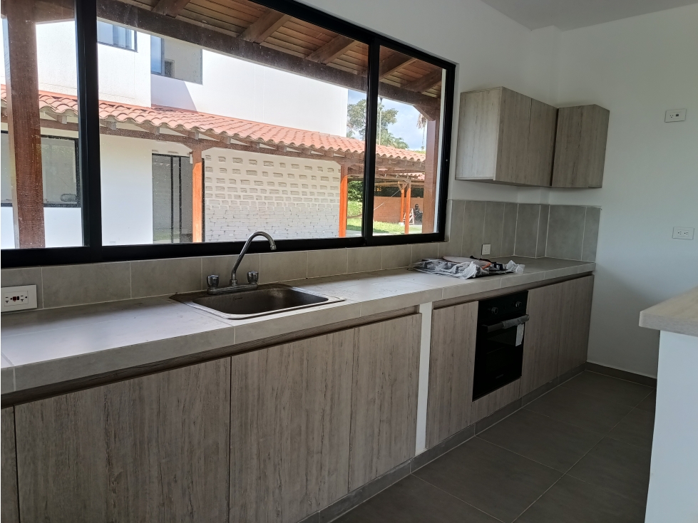 VENTA HERMOSA CASA PARA ESTRENAR EN CONDOMINIO COMBIA PEREIRA — foto 6