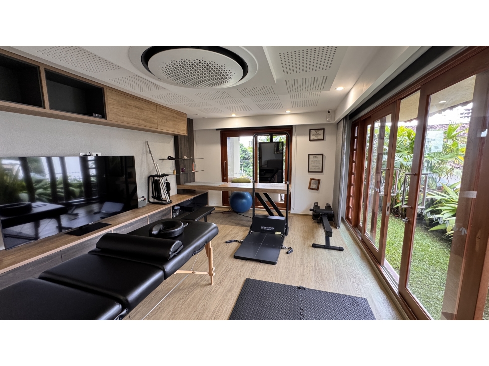 VENTA HERMOSA CASA EN CONJUNTO CERRADO PINARES PERERA — foto 2