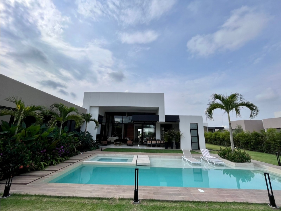 VENTA CASA CAMPESTRE CON PISCINA PRIVADA MALABAR CERRITOS PEREIRA — foto 3