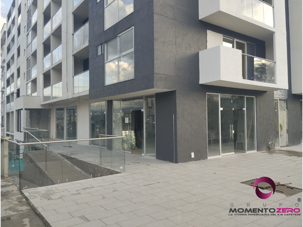 RENTA LOCAL COMERCIAL EN LA AVENIDA 30 DE AGOSTO PEREIRA - 2