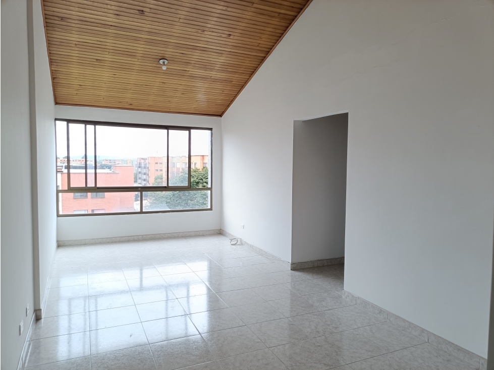 Apartamento en Modelia — foto 2