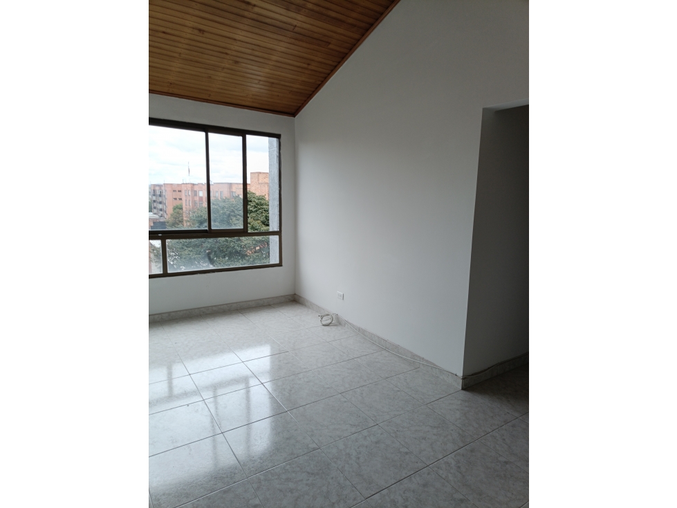 Apartamento en Modelia — foto 5
