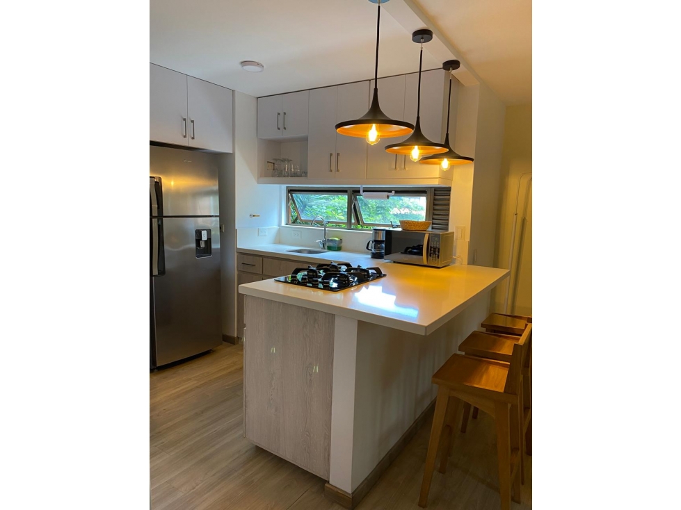 VENTA APARTAESTUDIO MEDELLIN PROVENZA