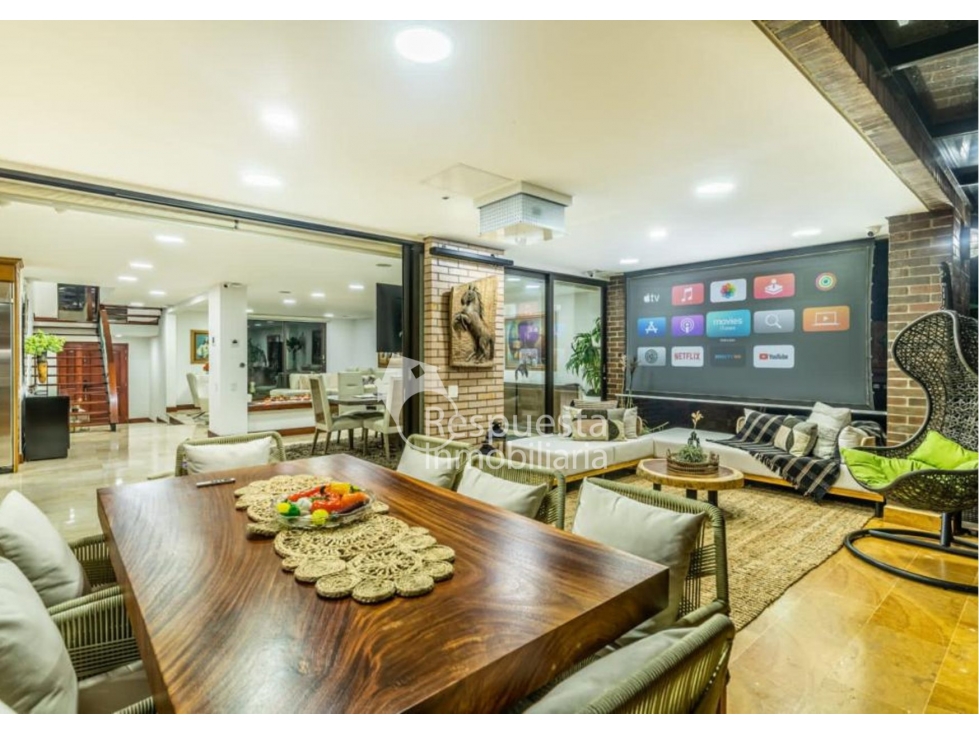 Venta en el poblado, hermosa casa con piscina privada en Medellín — foto 6