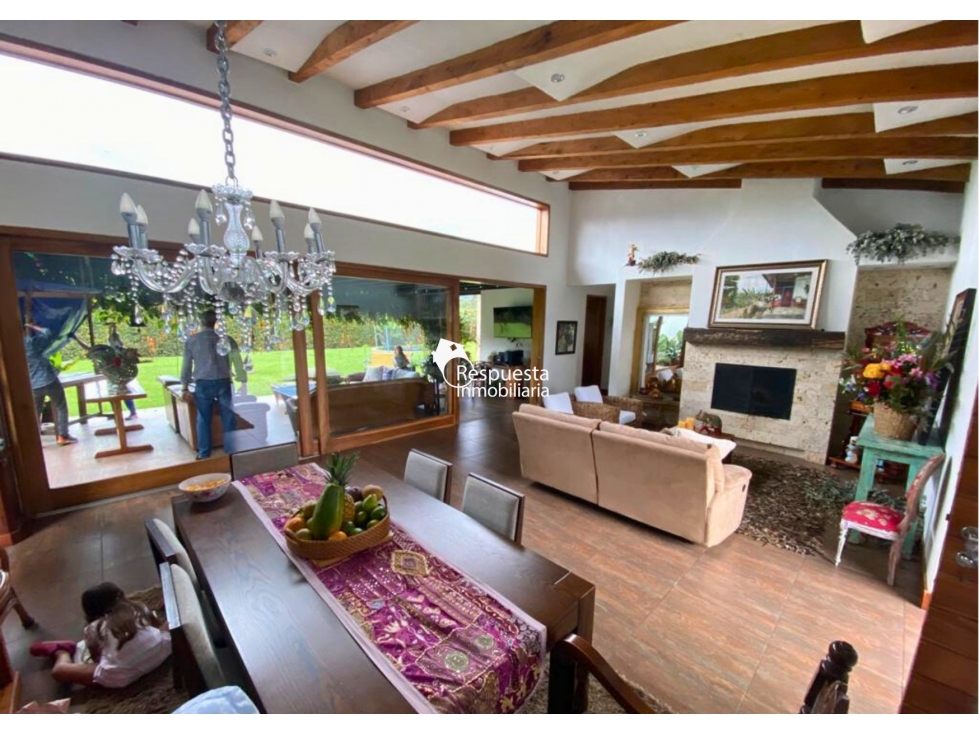 Venta exclusiva casa en la Ceja, Antioquia