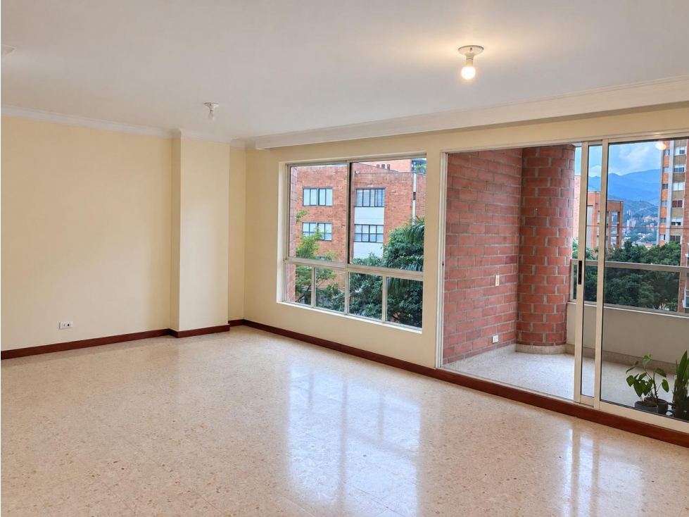 VENDO APARTAMENTO POBLADO SANTA MARIA DE LOS ANGELES — foto 3