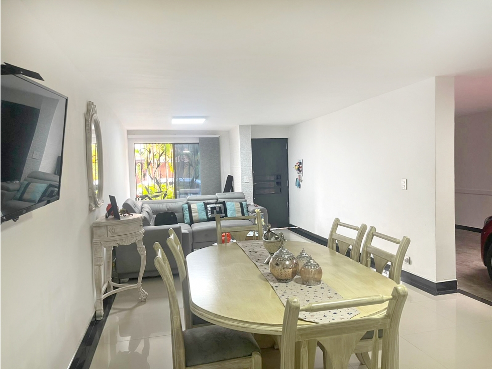 VENTA Casa Medellín, Malibu al lado de la unidad deportiva de belen — foto 3
