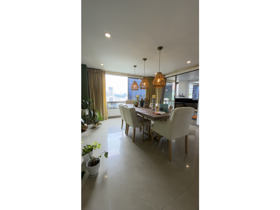 Penthouse Remodelado con cine cerca al mall Verona — foto 2