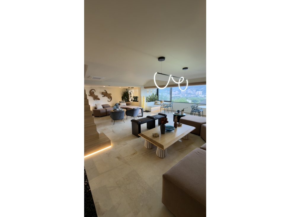 Penthouse de lujo amoblado en Milla de Oro| 315 m² en 3 niveles — foto 5