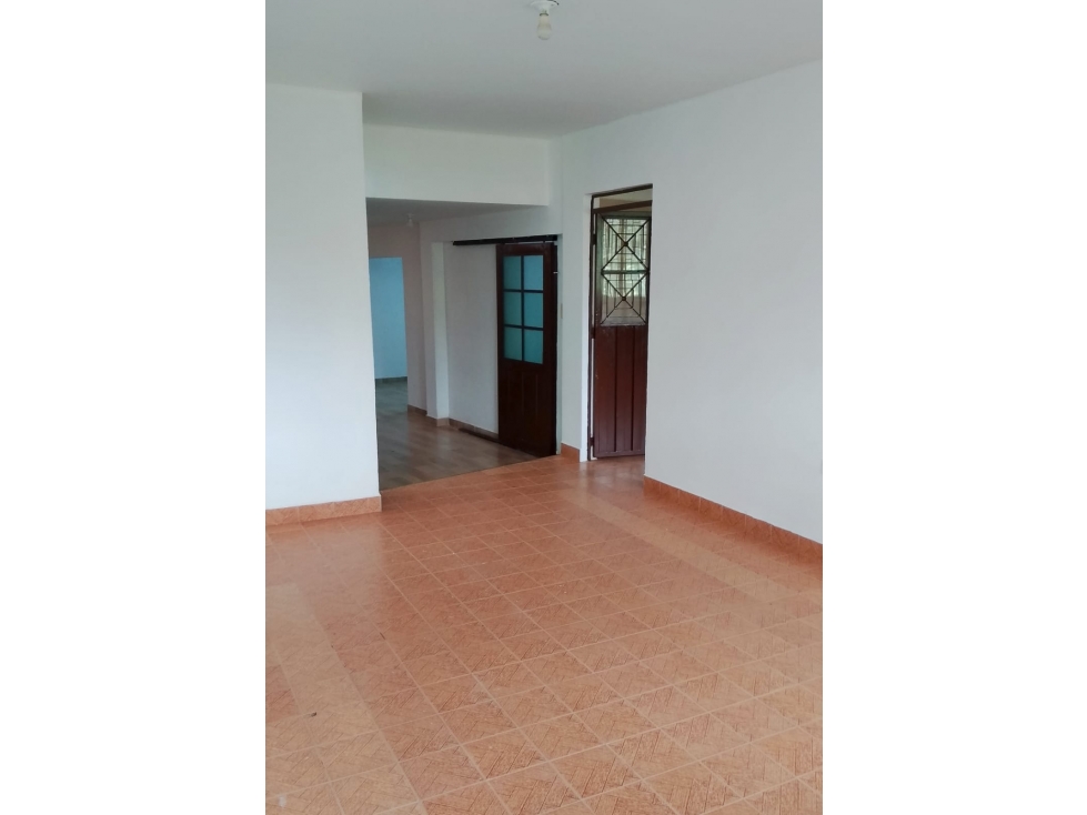 CASA EN VENTA EN ANOLAIMA CUNDINAMARCA - 2