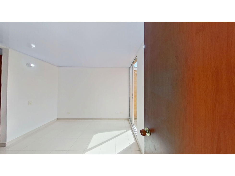 APARTAMENTO EN VENTA EN MADRID CONJUNTO LA FINCA MANZANA 8 — foto 6