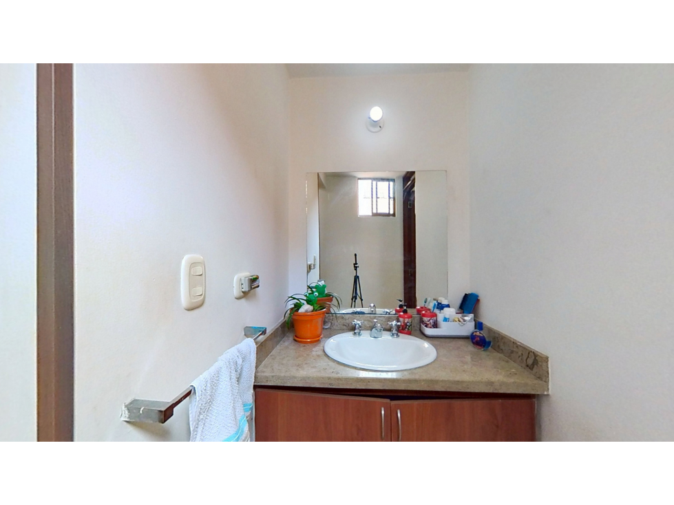 CASA EN VENTA EN MOSQUERA CONJUNTO CORTIJO DE SERREZUELA