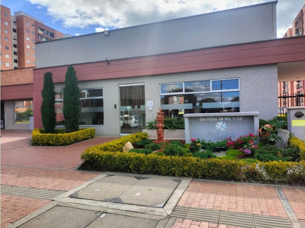 APARTAMENTO EN VENTA EN MADRID CONJUNTO AMATISTA — foto 2