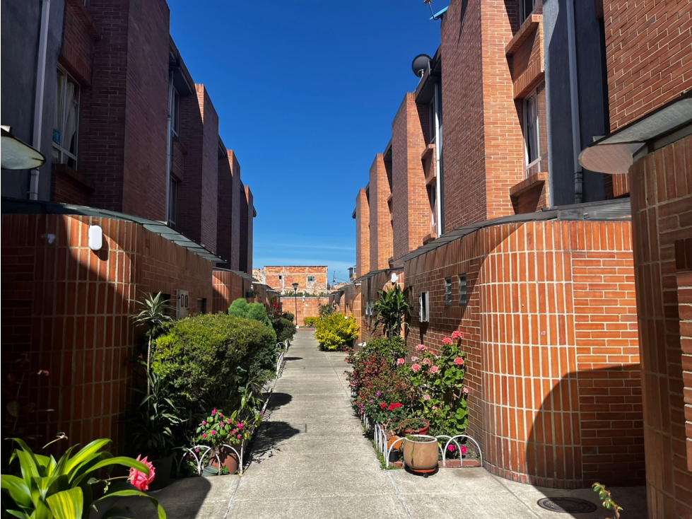 APARTAMENTO EN VENTA EN FUNZA CONJUNTO SENDEROS DE FUNZA — foto 2