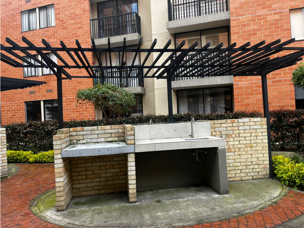 APARTAMENTO EN VENTA EN MADRID CONJUNTO FONTANA 3 — foto 4