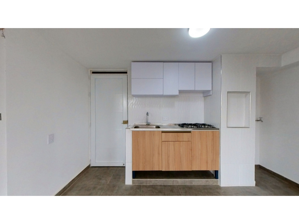 APARTAMENTO EN VENTA EN MADRID CONJUNTO VERDE VIVO — foto 4