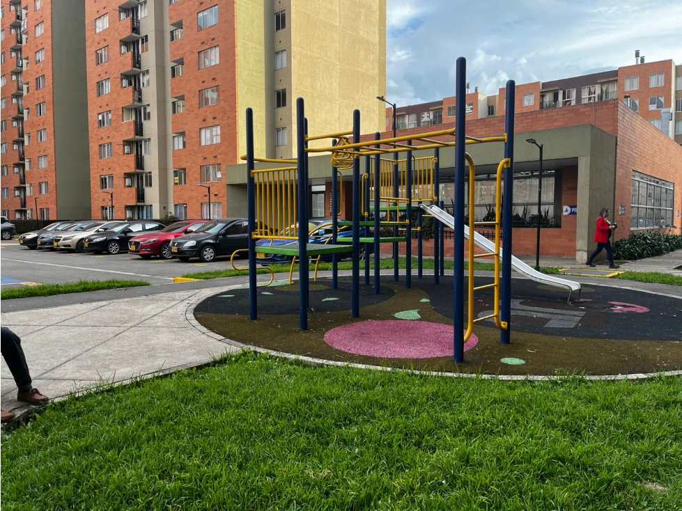 APARTAMENTO EN VENTA EN MADRID CONJUNTO RESIDENCIAL FONTANA — foto 5