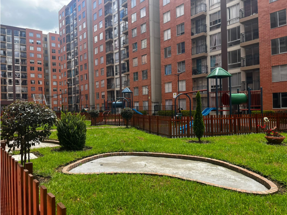 APARTAMENTO EN VENTA EN MADRID CONJUNTO RESIDENCIAL ZAFIRO — foto 4