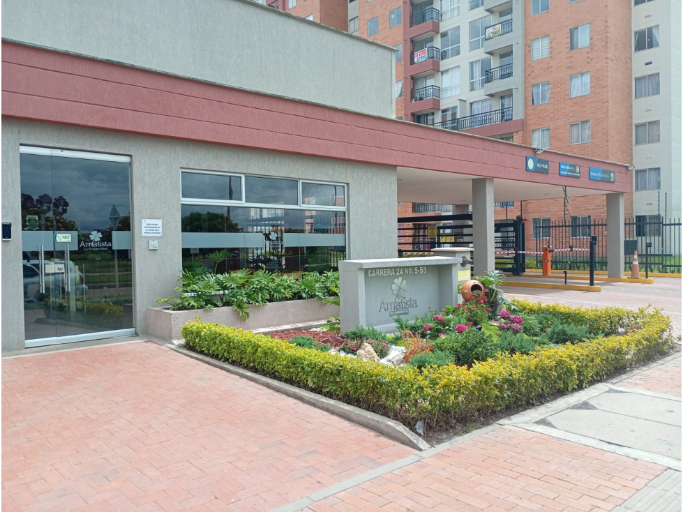 APARTAMENTO EN VENTA EN MADRID CONJUNTO AMATISTA