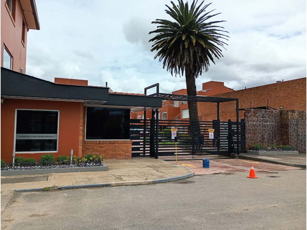 APARTAMENTO EN VENTA EN CHIA CONJUNTO ASTURIAS DE SANTILLANA — foto 2