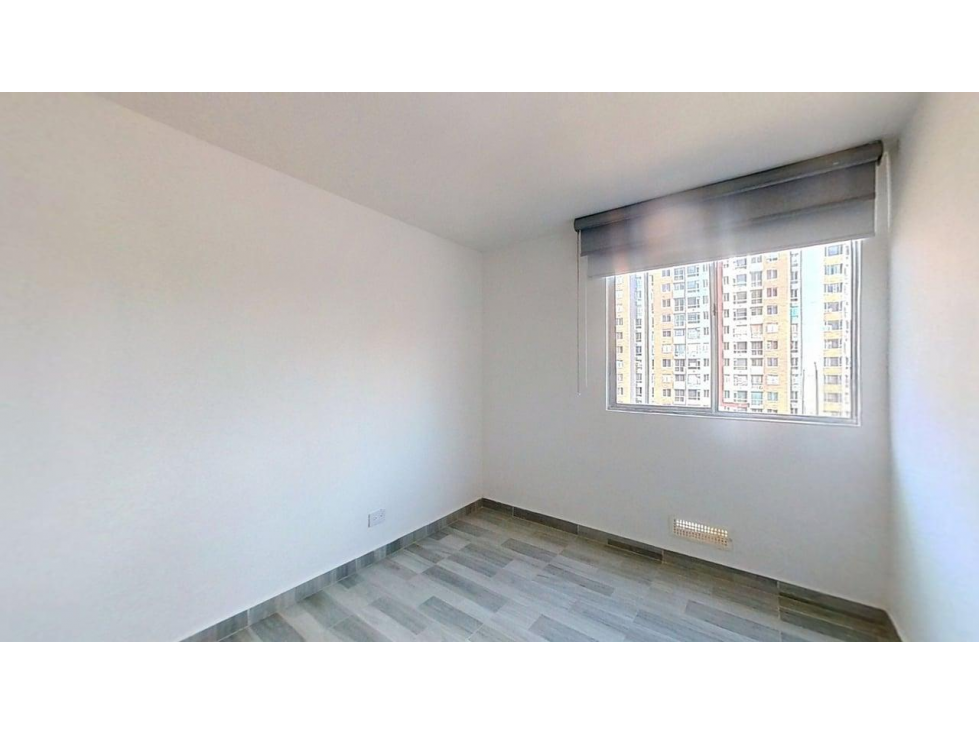 APARTAMENTO EN VENTA EN MADRID CONJUNTO VERDE VIVO — foto 2