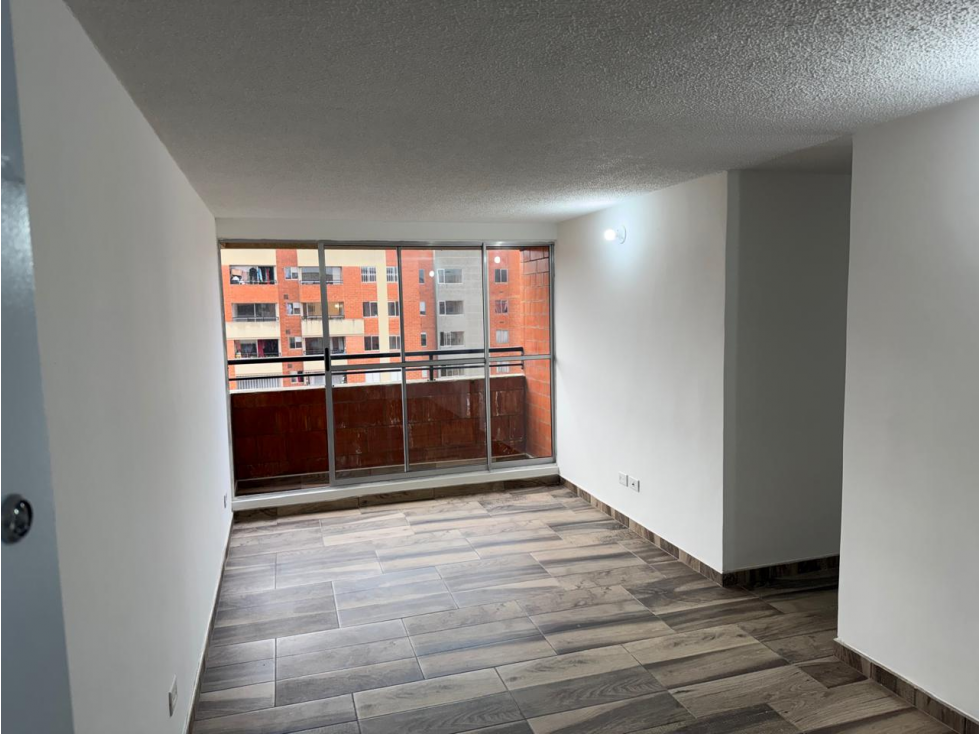 APARTAMENTO EN VENTA EN MADRID CONJUNTO SOLERA