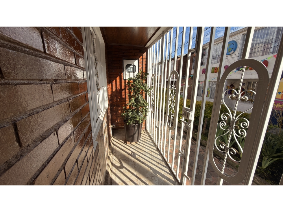 CASA EN VENTA EN FACATATIVA BARRIO LLANO DEL TUNJO - 2