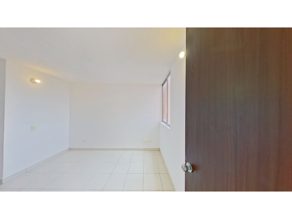 APARTAMENTO EN VENTA EN MADRID CONJUNTO LA FINCA — foto 4