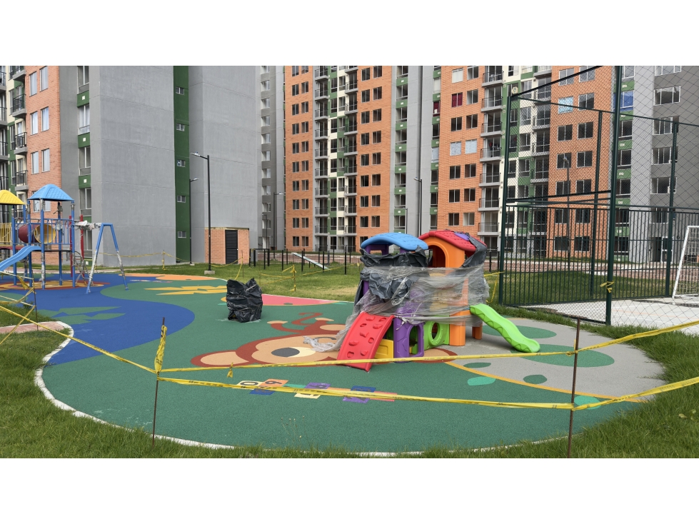APARTAMENTO EN ARRIENDO EN MADRID CUNDINAMARCA CONJUNTO VERDE PINO — foto 2