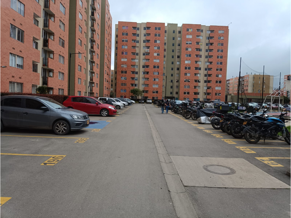 APARTAMENTO EN VENTA EN MADRID CONJUNTO FONTANA 1 — foto 3