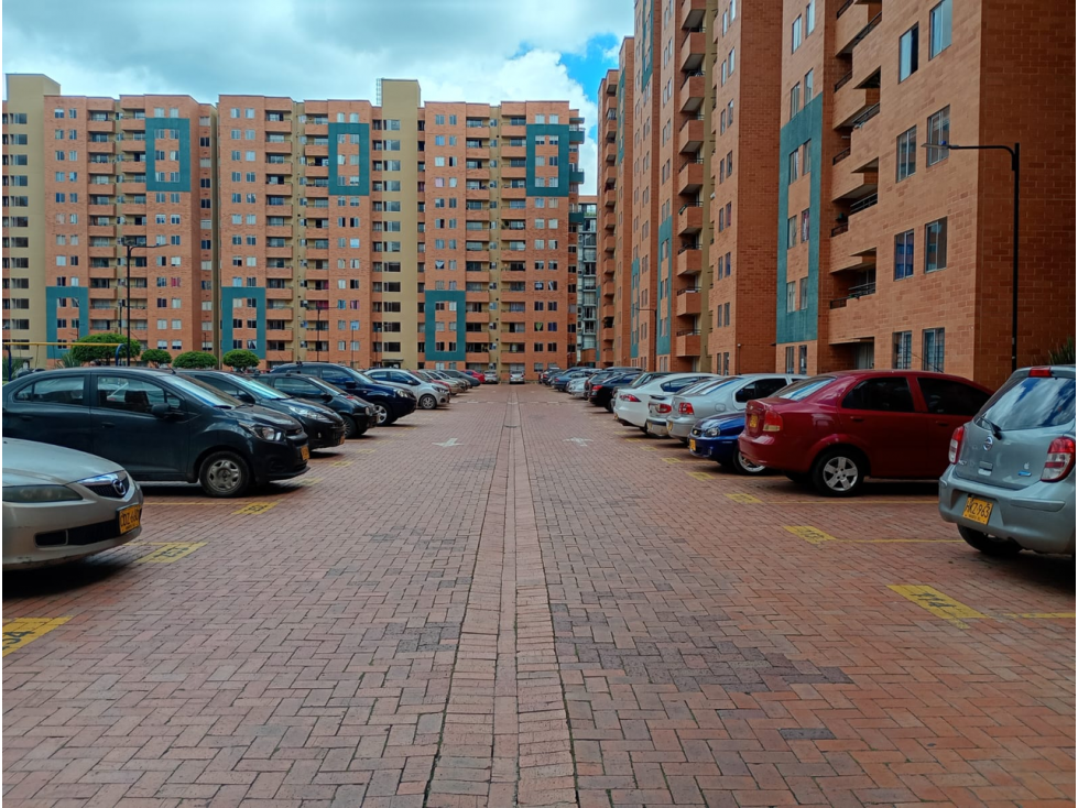 APARTAMENTO EN VENTA EN MADRID CONJUNTO BOREAL — foto 2