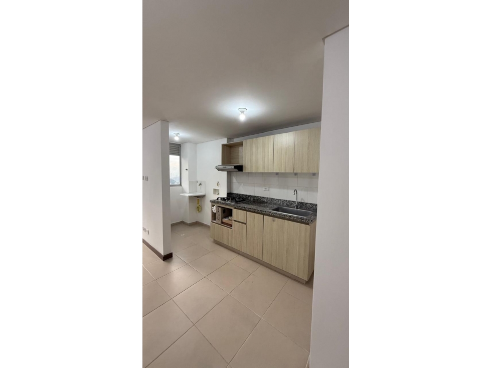 ARRIENDO APARTAMENTO EN LA ESTRELLA — foto 4
