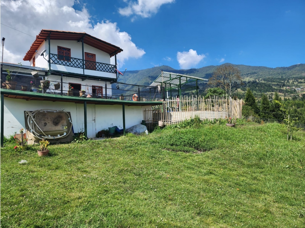 Vendo Casa finca en San Cristóbal