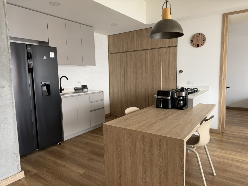 VENDO HERMOSO APARTAMENTO EN ENVIGADO — foto 5