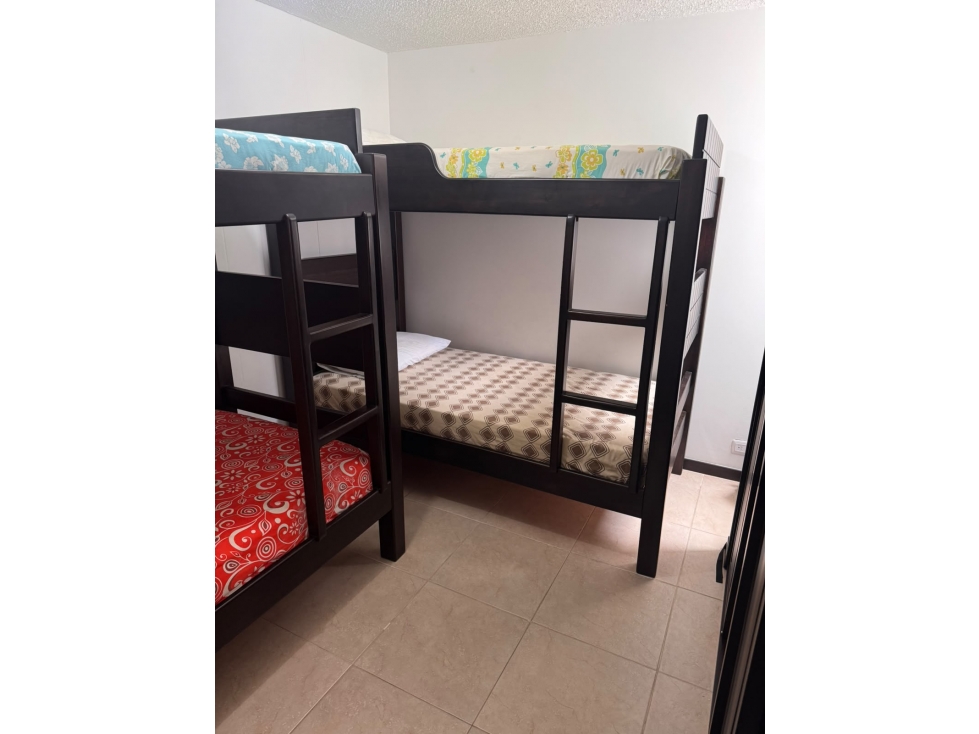 VENDO HERMOSO APARTAMENTO EN SANTA FE DE ANTIOQUIA — foto 5