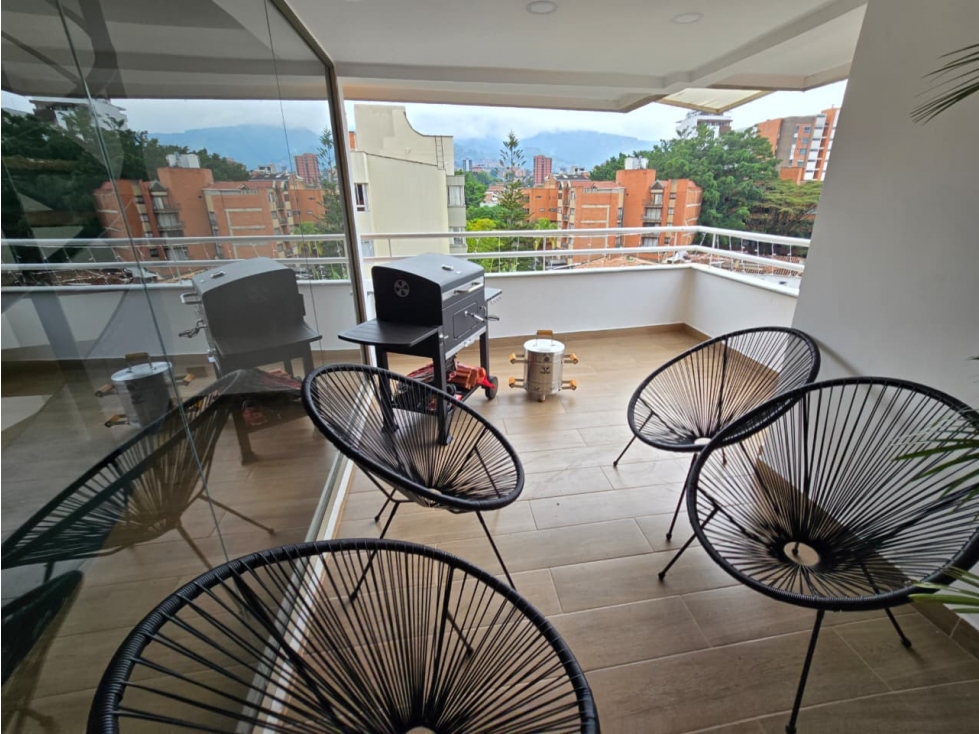 VENDO HERMOSO PENTHOUSE EN LAURELES — foto 4