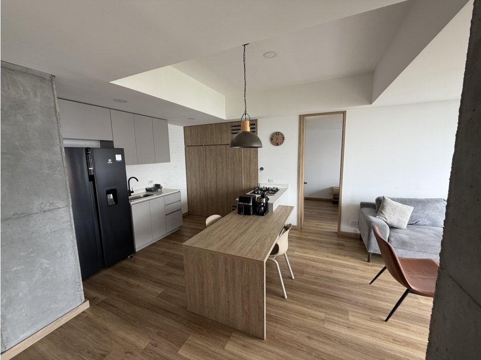 VENDO HERMOSO APARTAMENTO EN ENVIGADO — foto 3