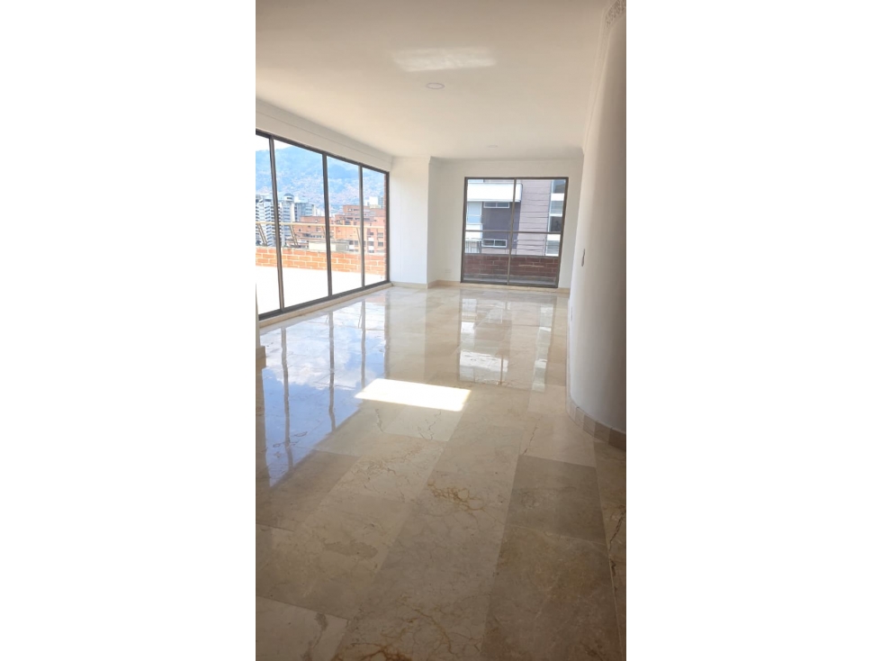 VENDO PENTHOUSE DUPLEX EN CONQUISTADORES — foto 2