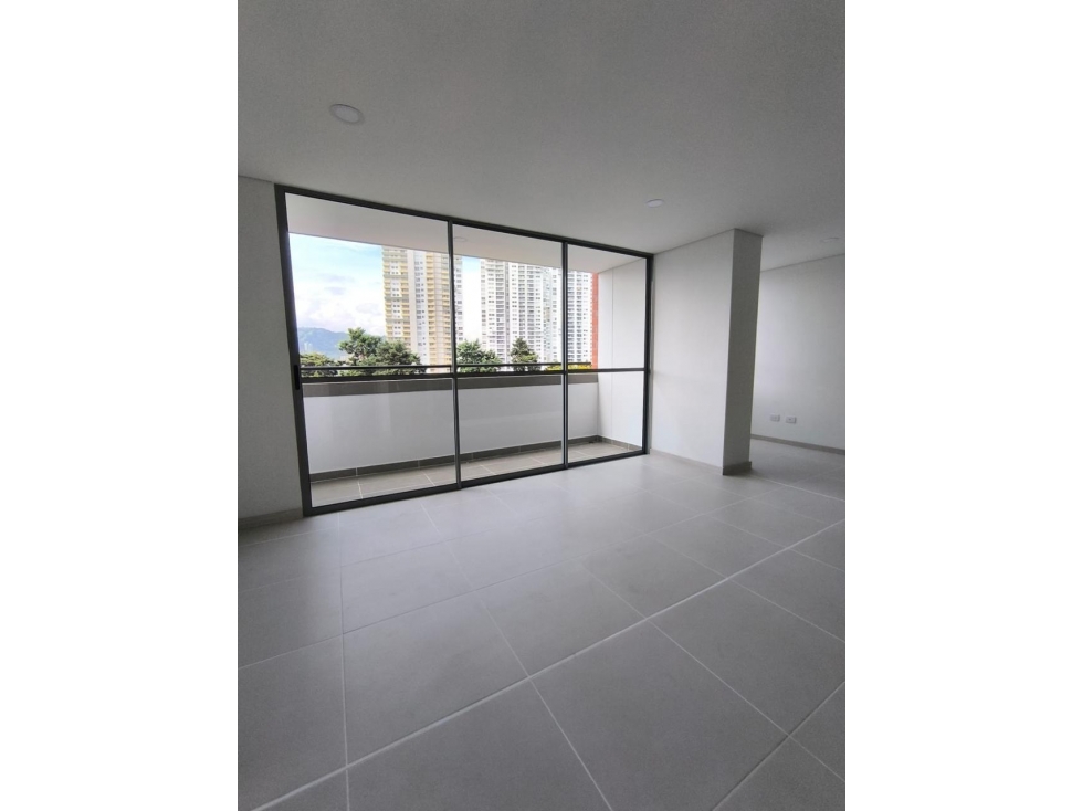 VENDO HERMOSO APARTAMENTO PARA ESTRENAR EN SURAMÉRICA - 2