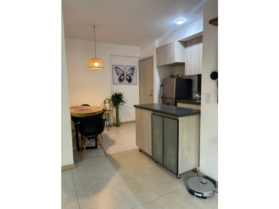 VENDO HERMOSO APARTAMENTO EN ITAGUI — foto 4