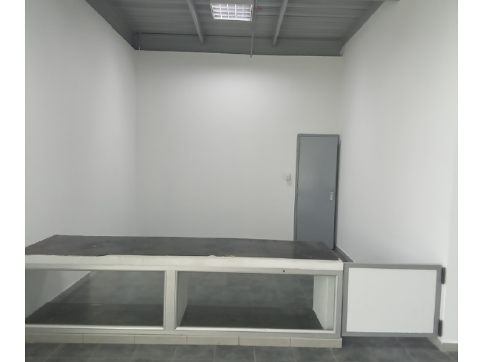 ARRIENDO BODEGA EN PARQUE INDUSTRIAL GALAPA * - 5