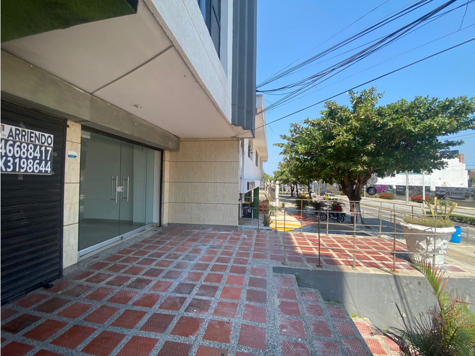 ARRIENDO LOCAL COMERCIAL EDIFICIO SANTA LUCIA — foto 6